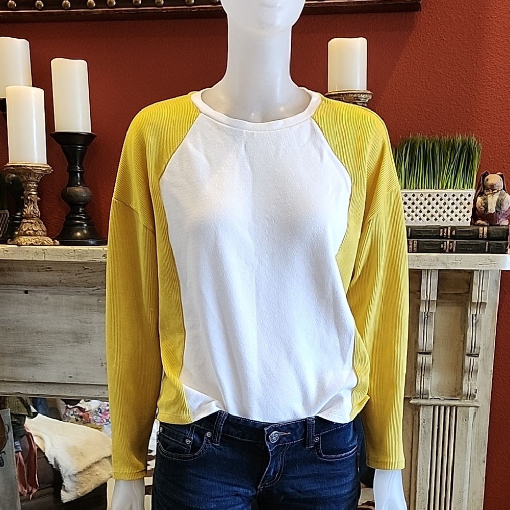 Zara Yellow and White Long Sleeve Tee